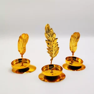 Metal Golden Leaf Decor Candle Holder (3 Piece)